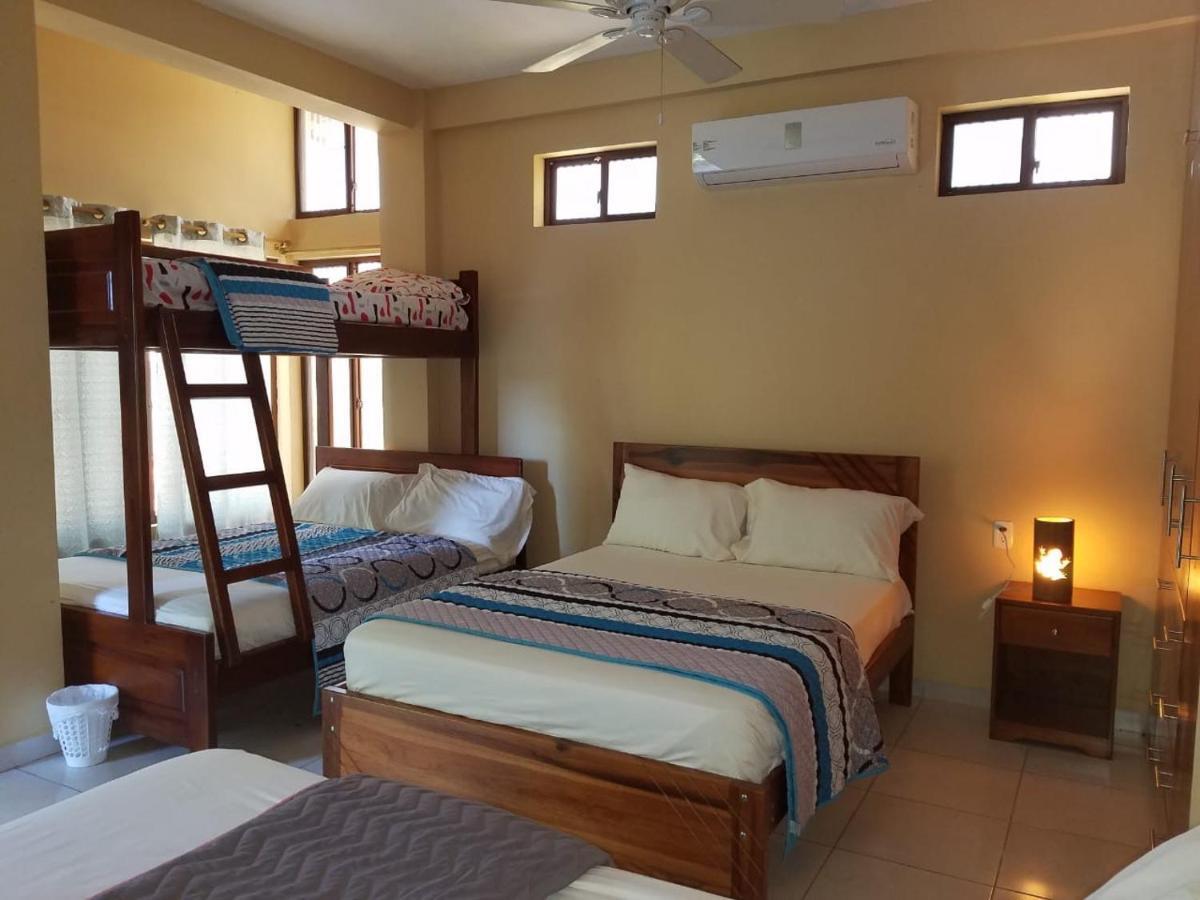 Hotel Soberao Эсмеральдас Экстерьер фото